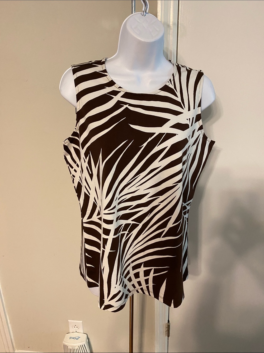 D&Co. Tank Shirt